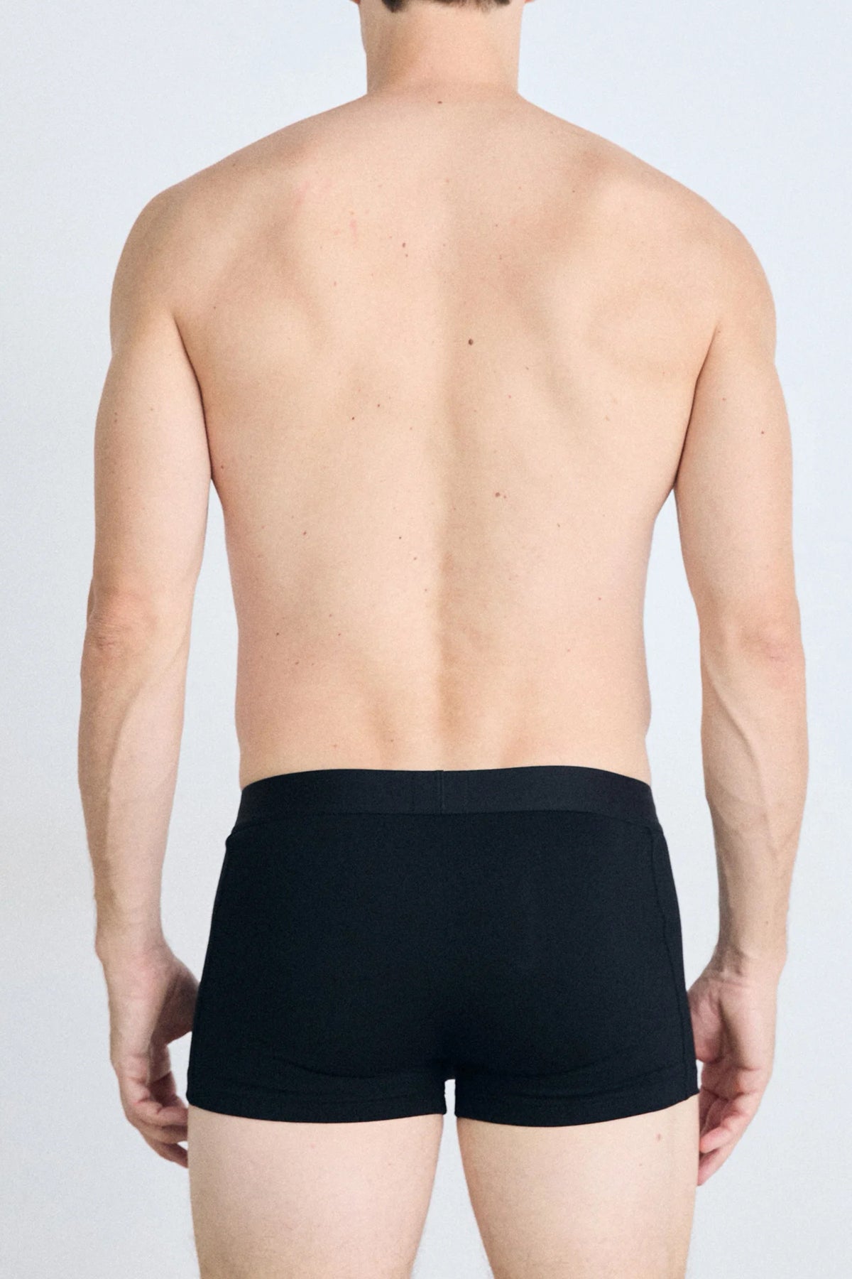 HUGO BOSS TRUNK P BOSS ONE en color NEGRO  (3)