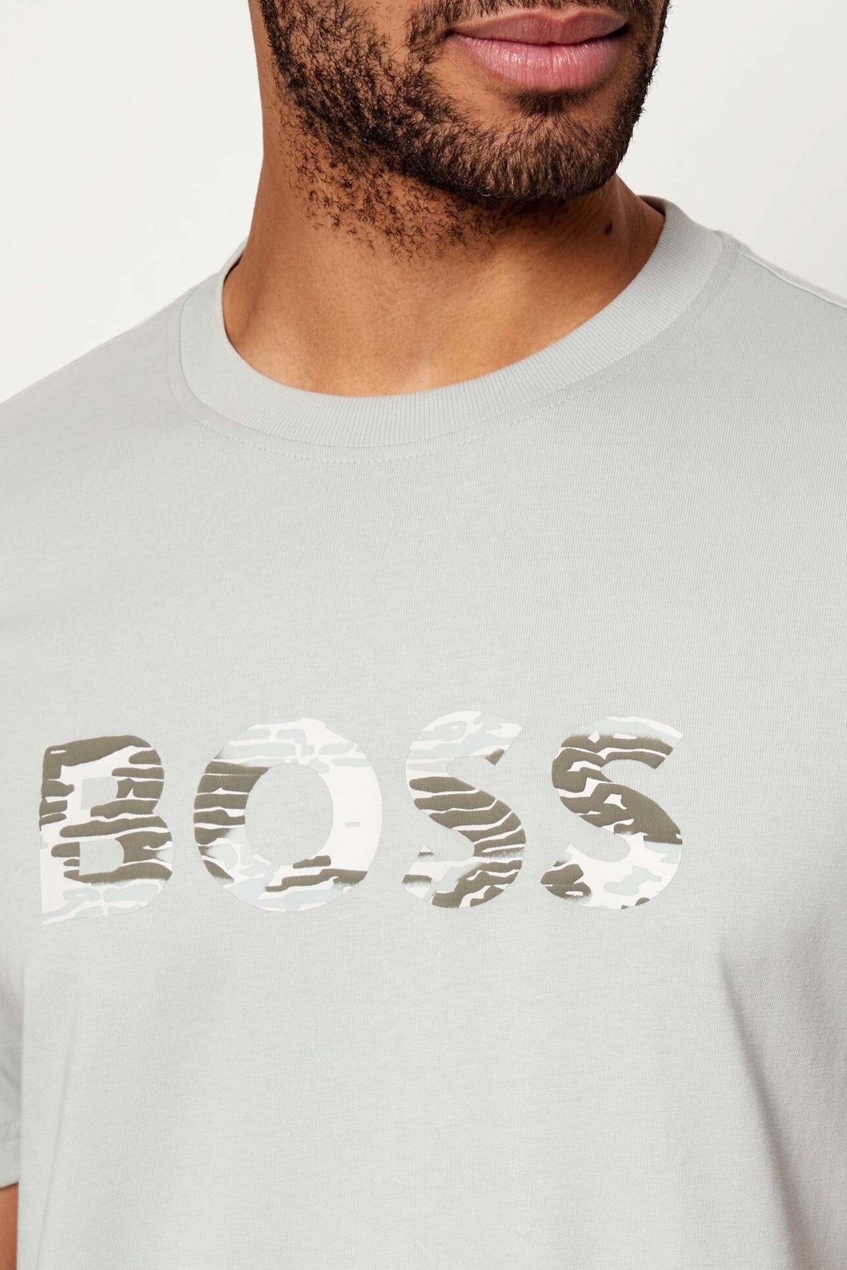 BOSS  TE INSIGNIA  en color GRIS  (4)