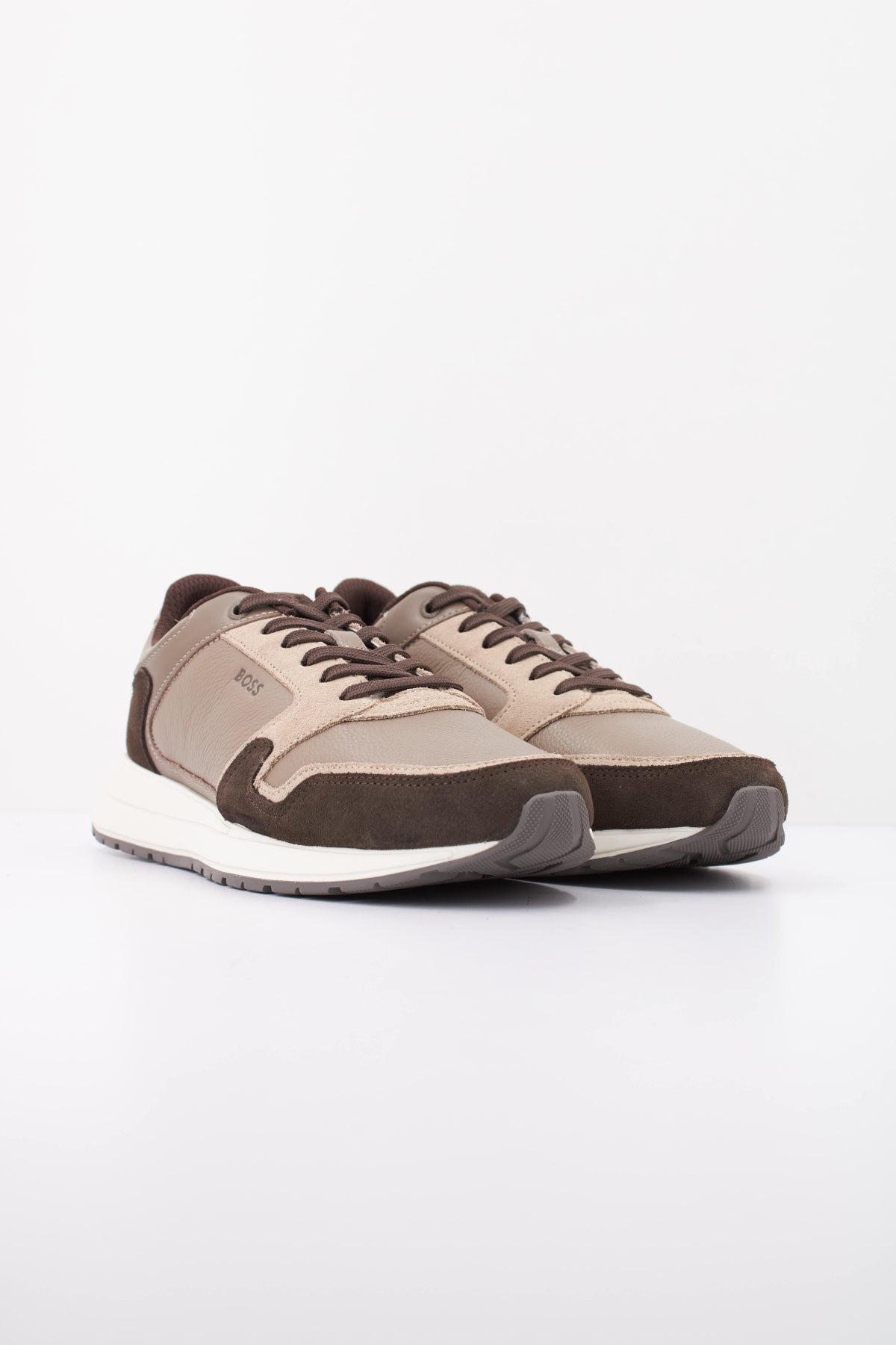 BOSS VINSTON RUNN SDTBPL en color MARRON  (2)