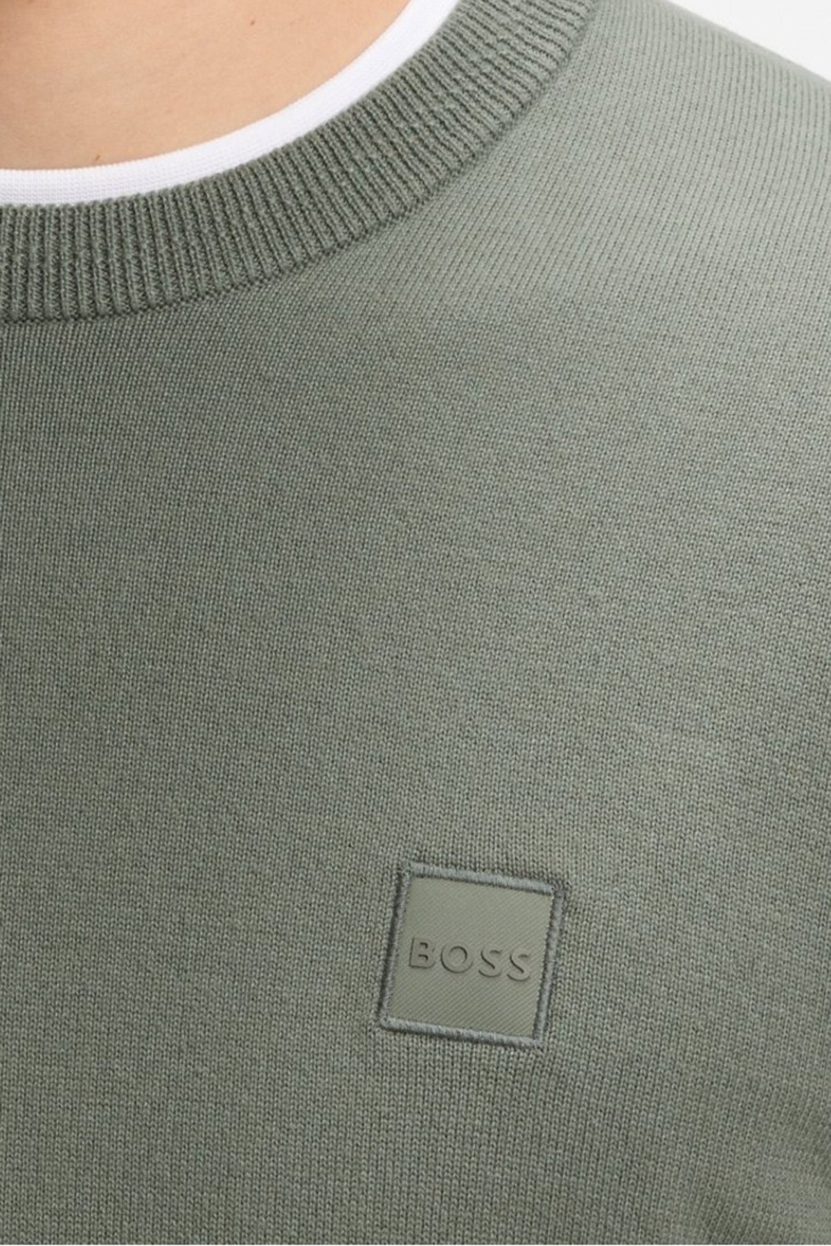 BOSS KANOVANO_S en color VERDE  (3)