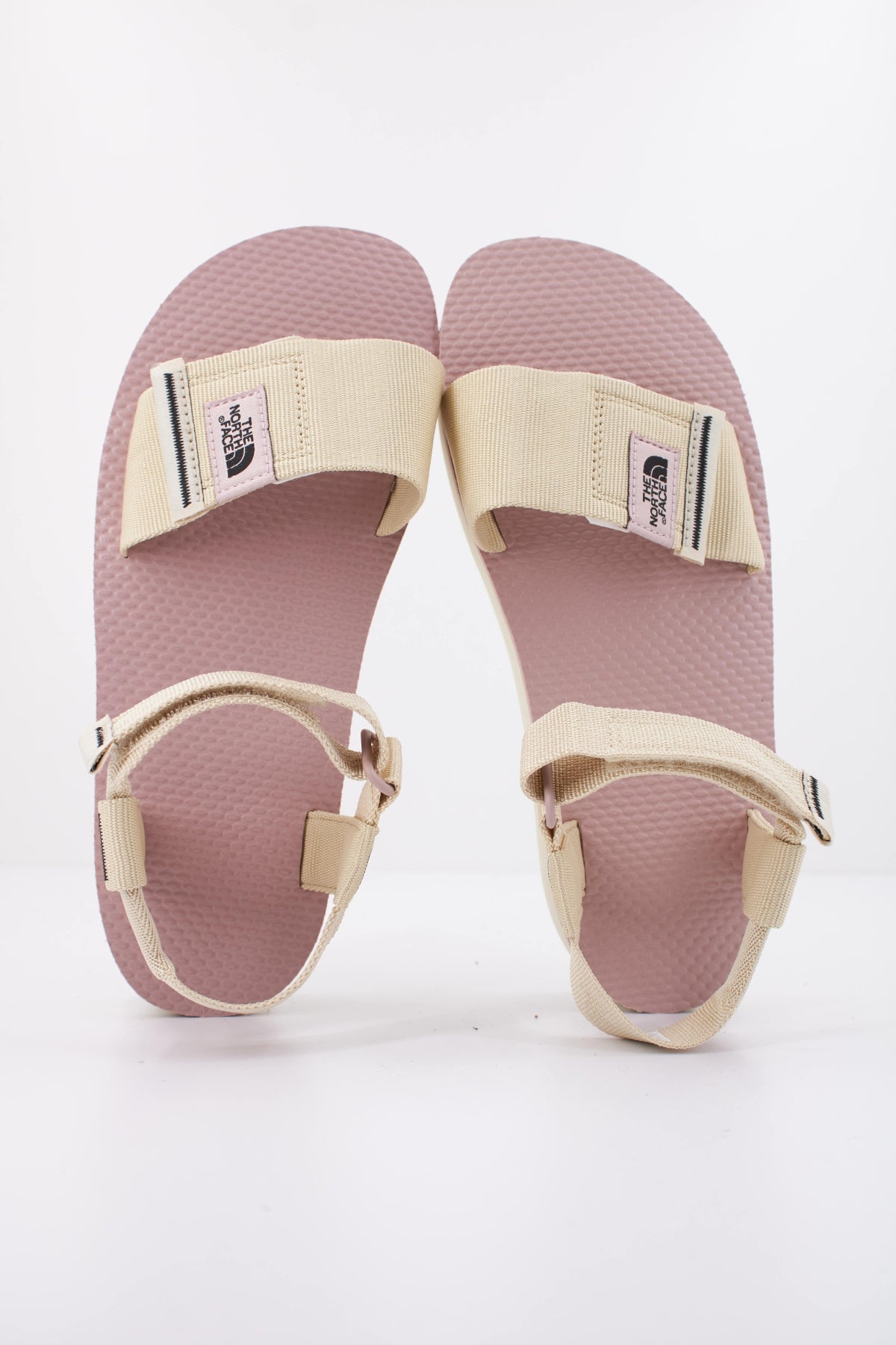 THE NORTH FACE W SKEENA PLATFORM DESE en color BEIS  (3)