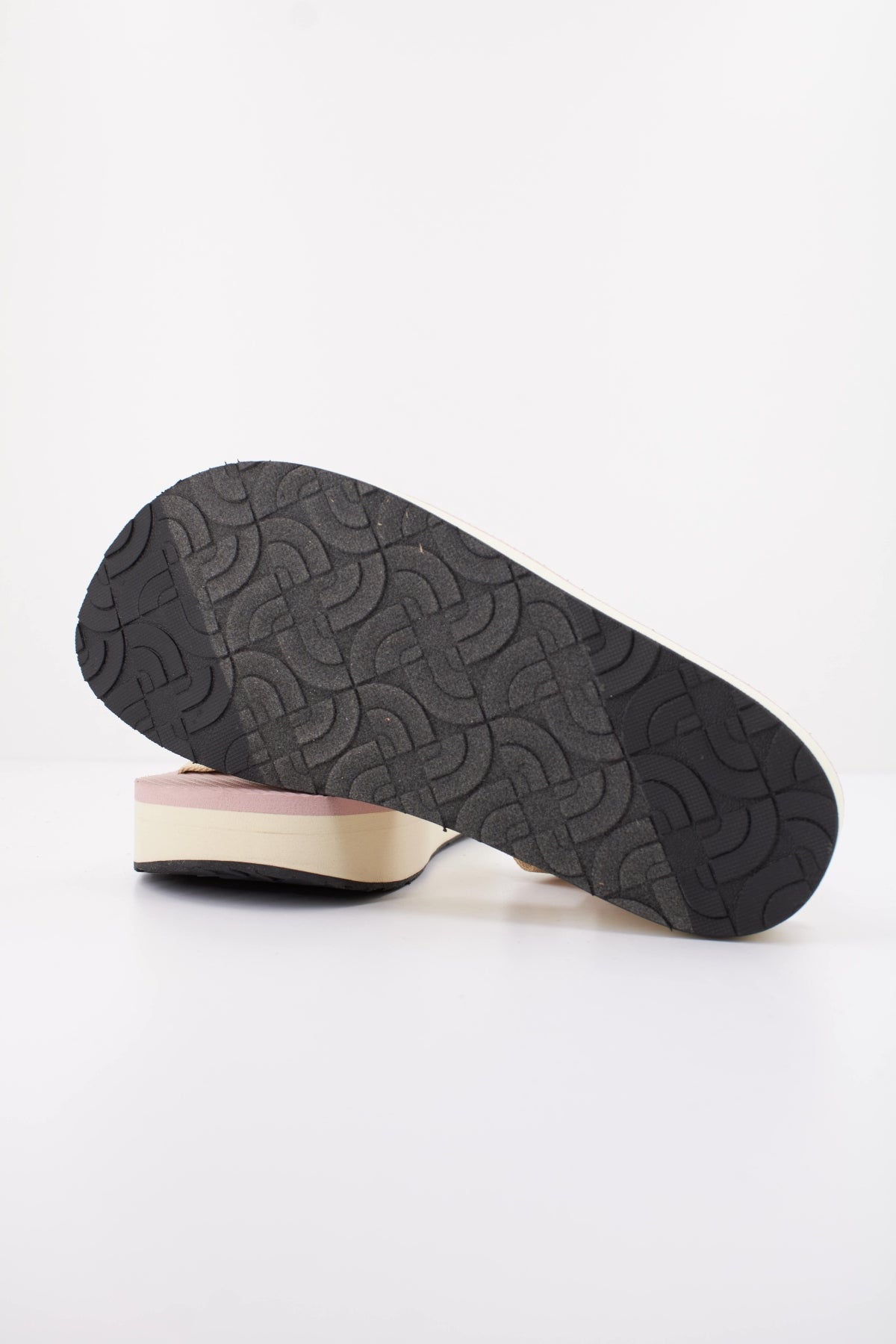 THE NORTH FACE W SKEENA PLATFORM DESE en color BEIS  (5)