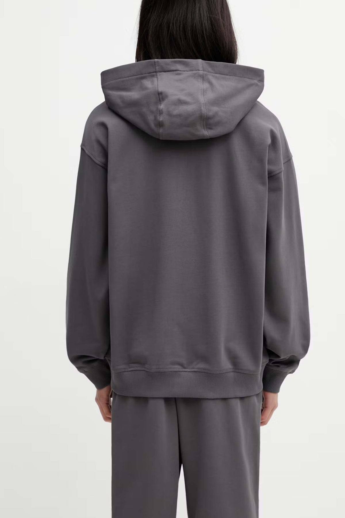 THE NORTH FACE NFAGQGRHI en color GRIS  (2)
