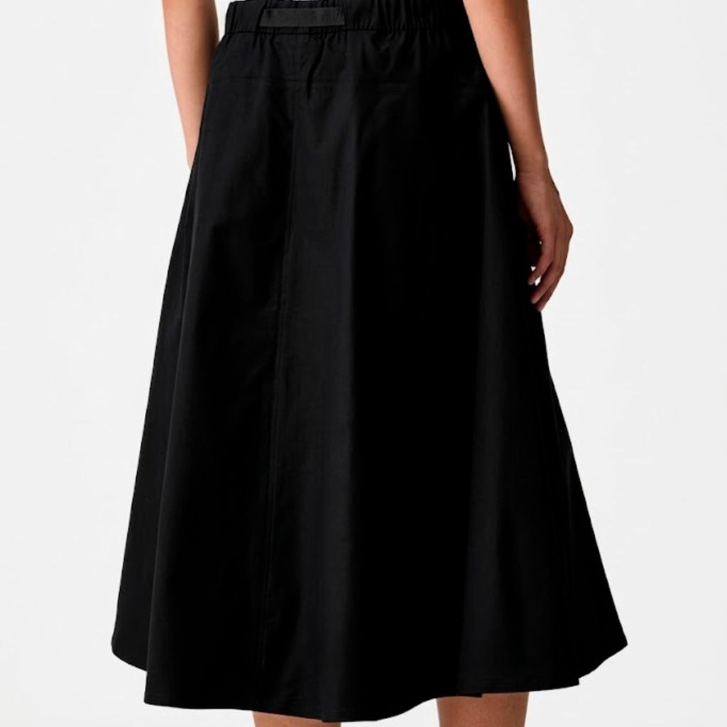 THE NORTH FACE W PINECREST BLT en color NEGRO  (6)