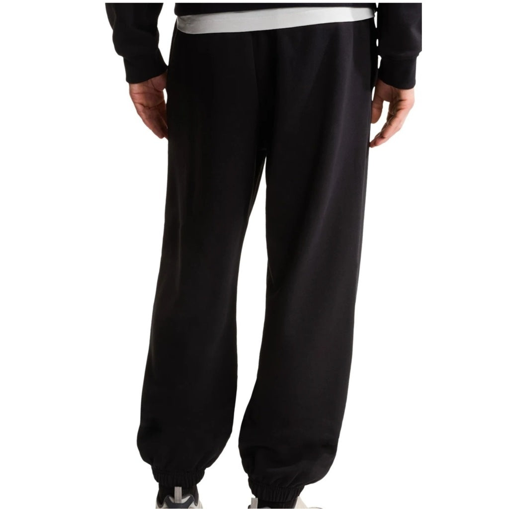 THE NORTH FACE M ESS TERRY SD RLX PANT en color NEGRO  (5)