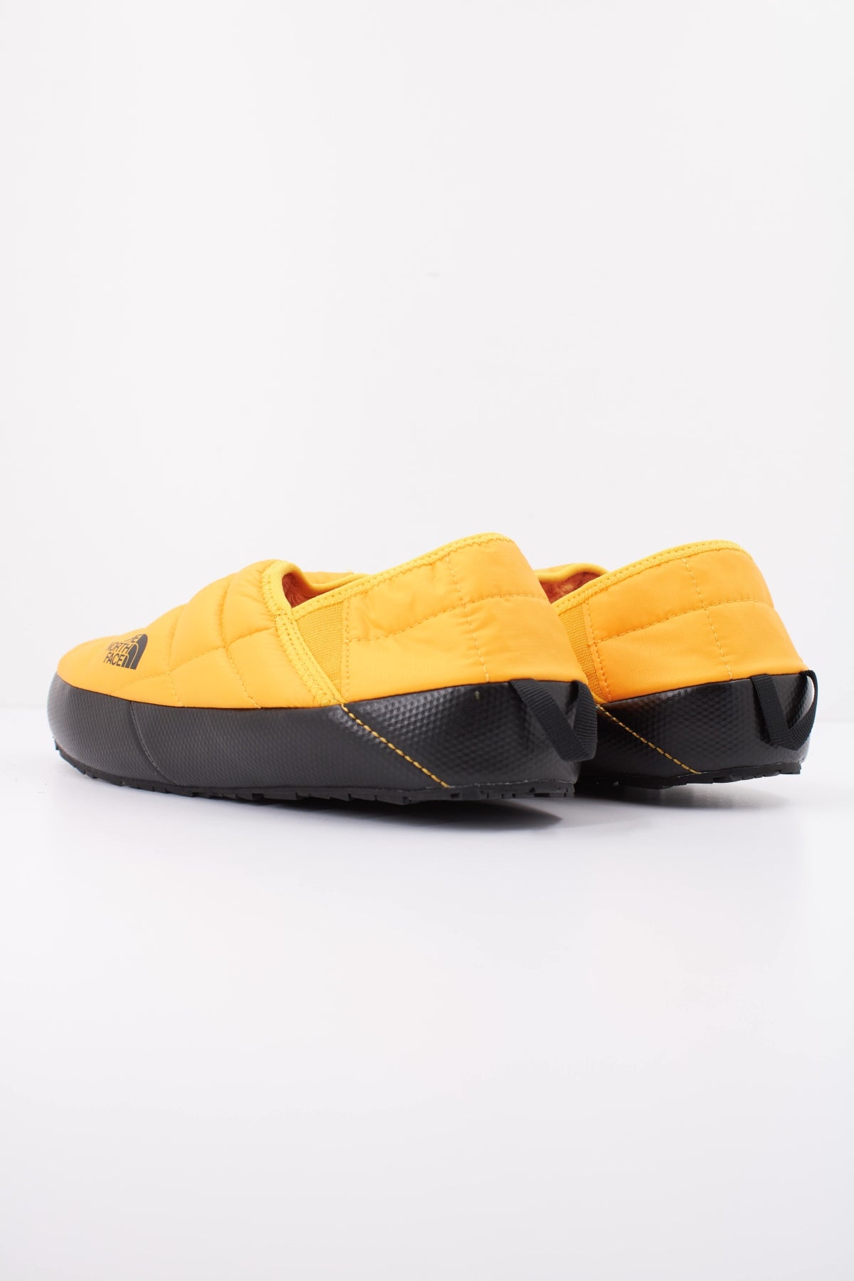 THE NORTH FACE M TB TRCTN MULE V en color NARANJA  (4)