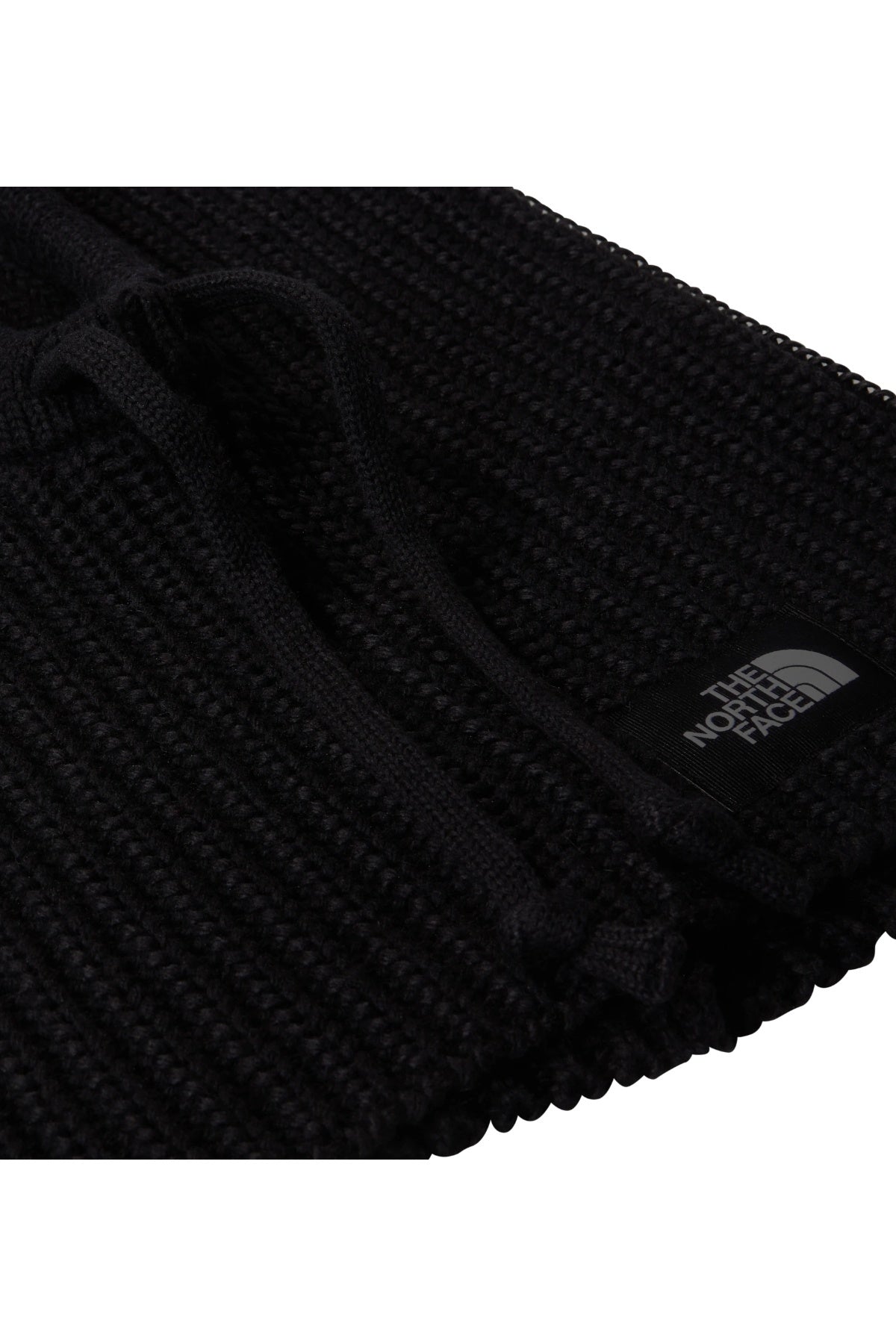 THE NORTH FACE APRES KNIT HOOD en color NEGRO  (3)