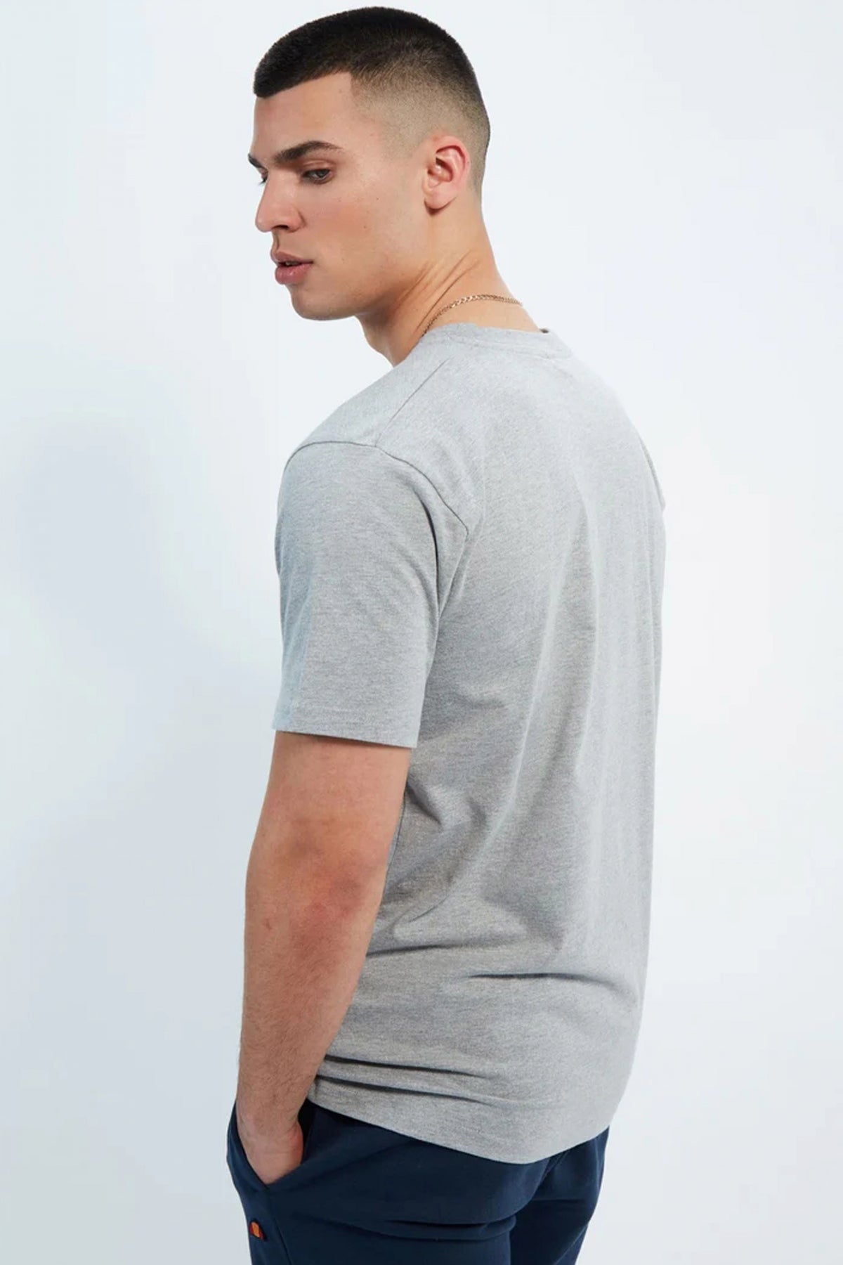 ELLESSE  APREL TEE en color GRIS  (3)
