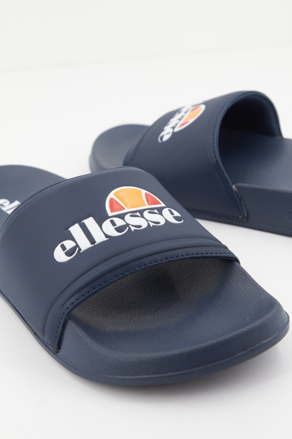ELLESSE FILIPPO SLIDE en color AZUL  (4)