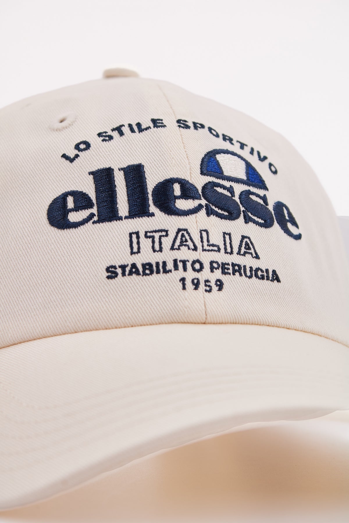 ELLESSE CADEZO CAP en color BLANCO  (4)