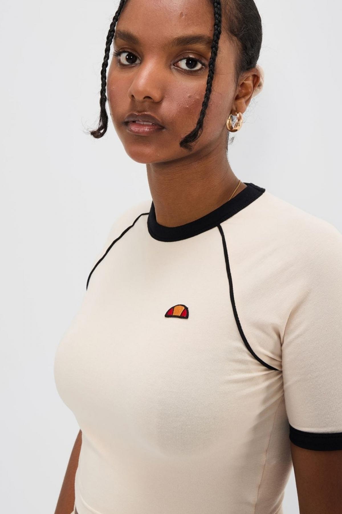 ELLESSE CHEVALIER RINGER TEE en color BEIS  (3)