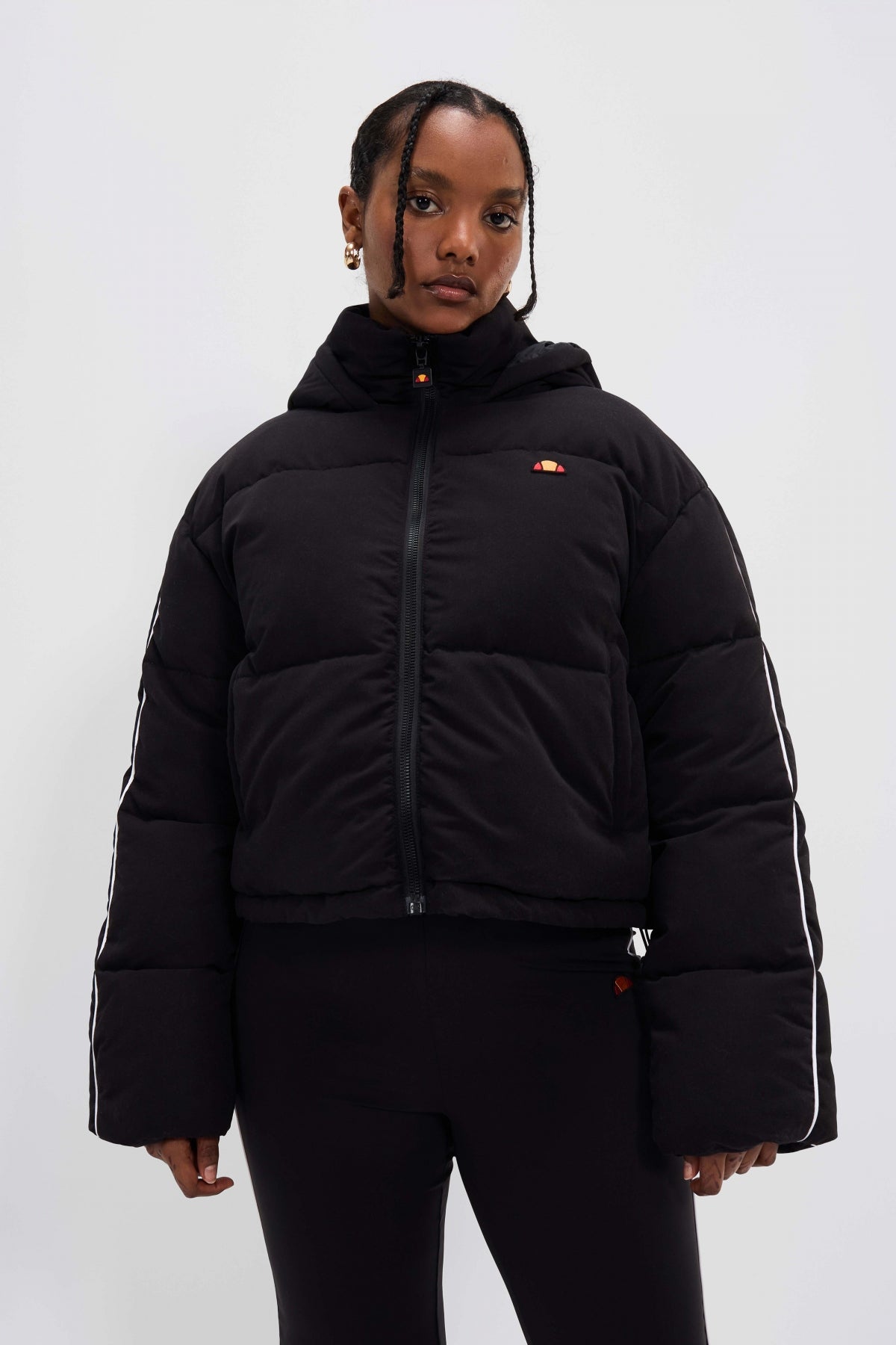 ELLESSE KSAMIL PADDED JACKET en color NEGRO  (1)