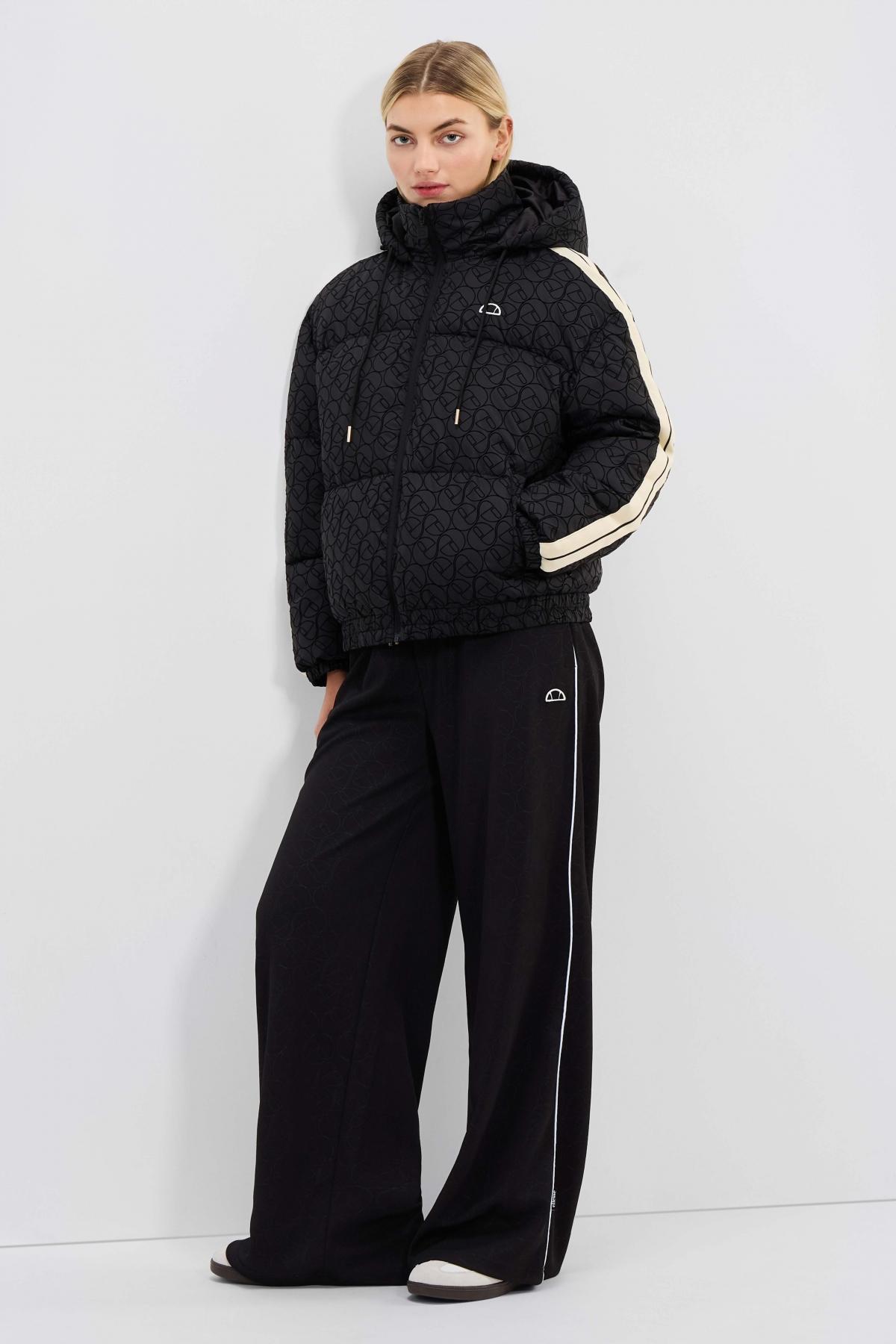 ELLESSE HONDO PADDED JACKET en color NEGRO  (4)