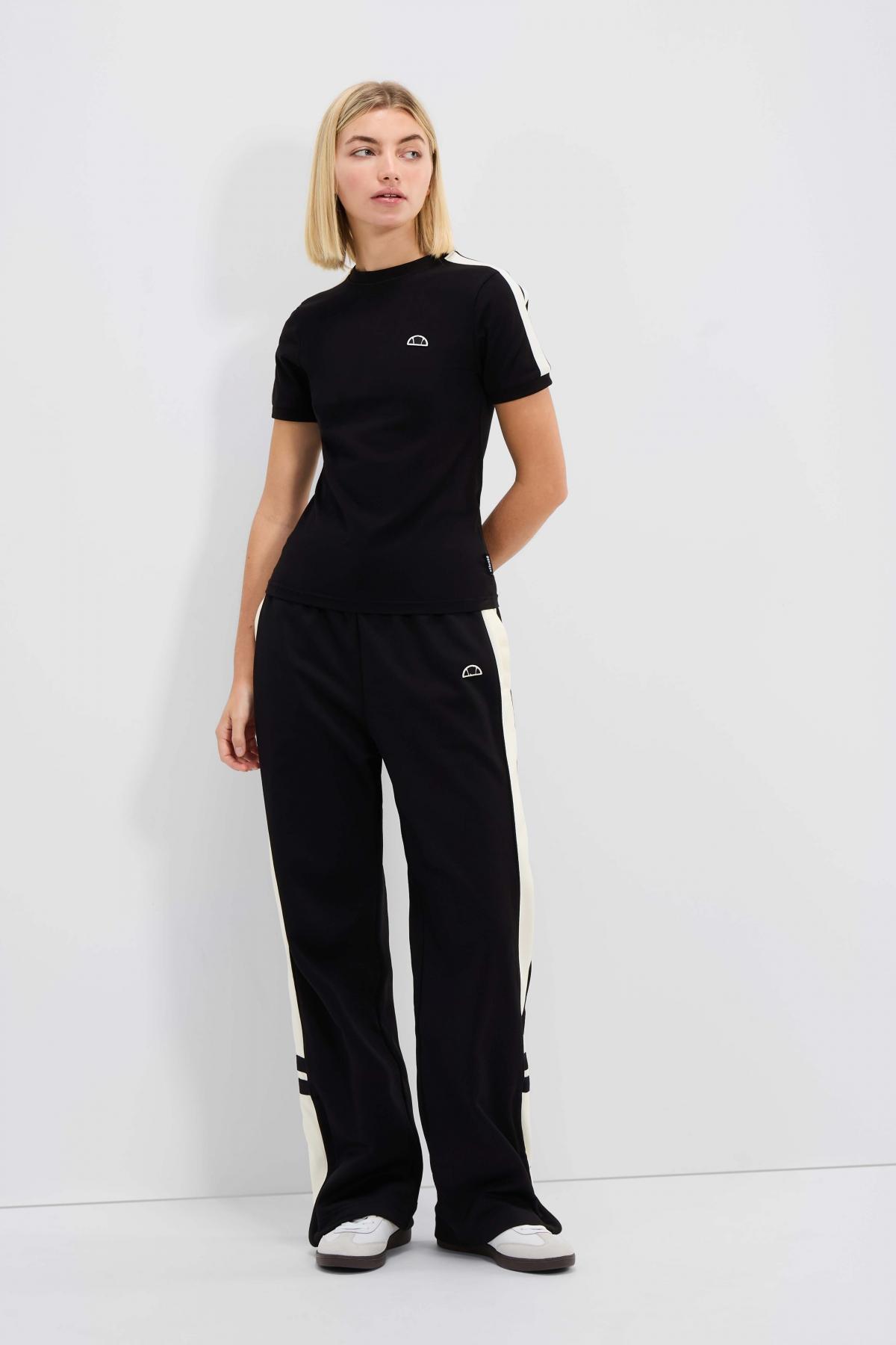 ELLESSE ZECORA TEE en color NEGRO  (4)