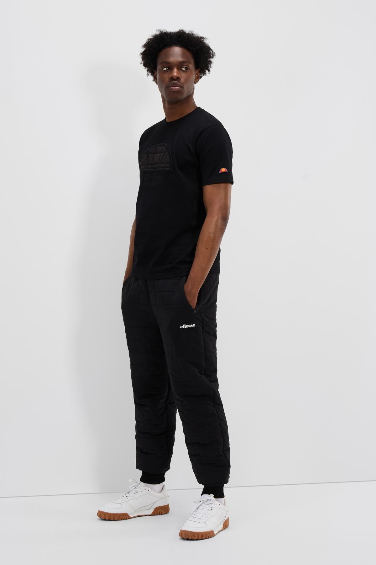 ELLESSE REMERA TRACK PANT en color NEGRO  (4)