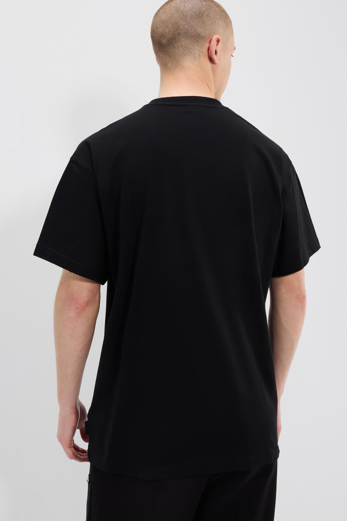 ELLESSE STRAZO TEE en color NEGRO  (2)