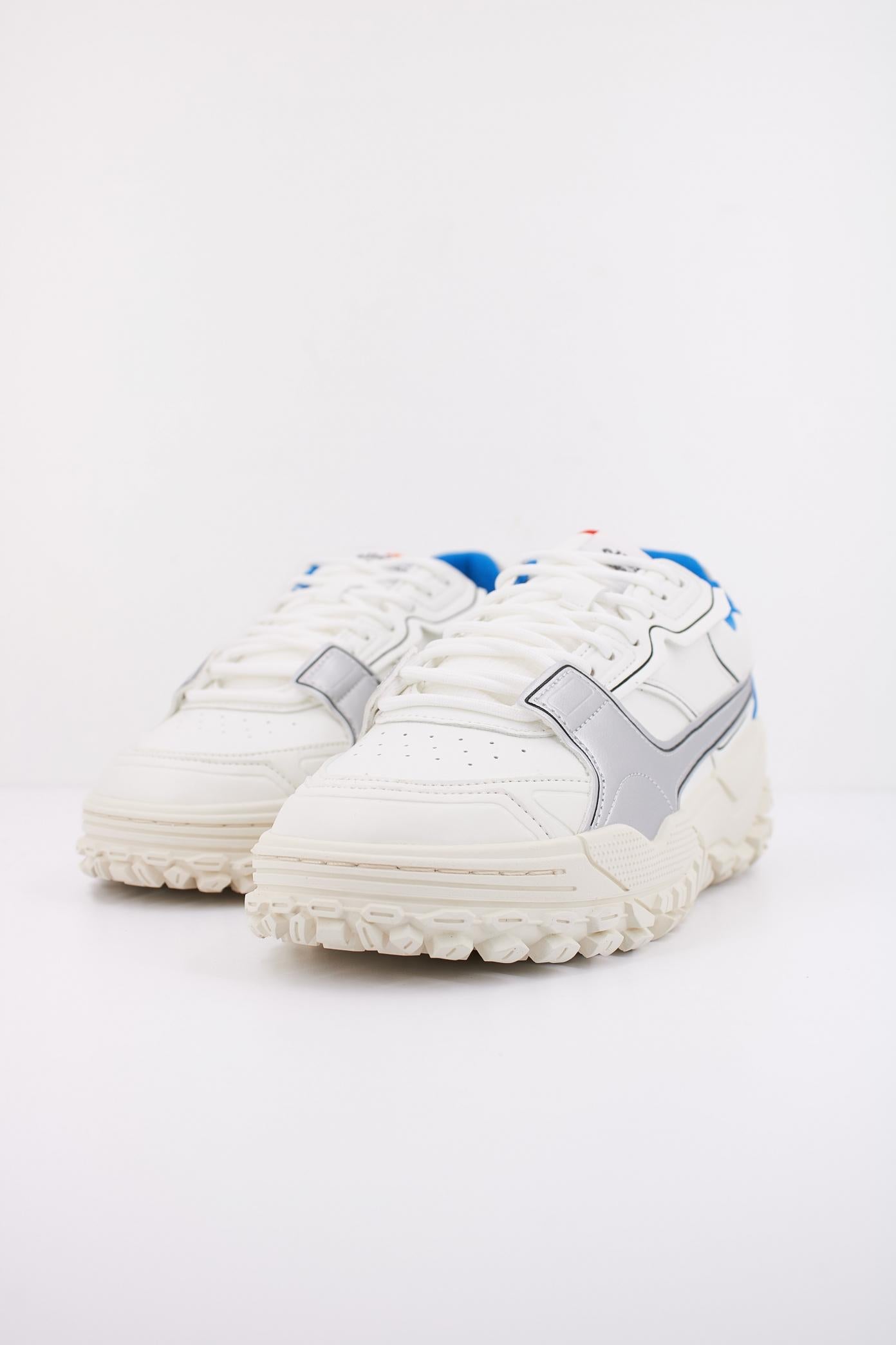 ELLESSE ELM  en color BLANCO  (2)