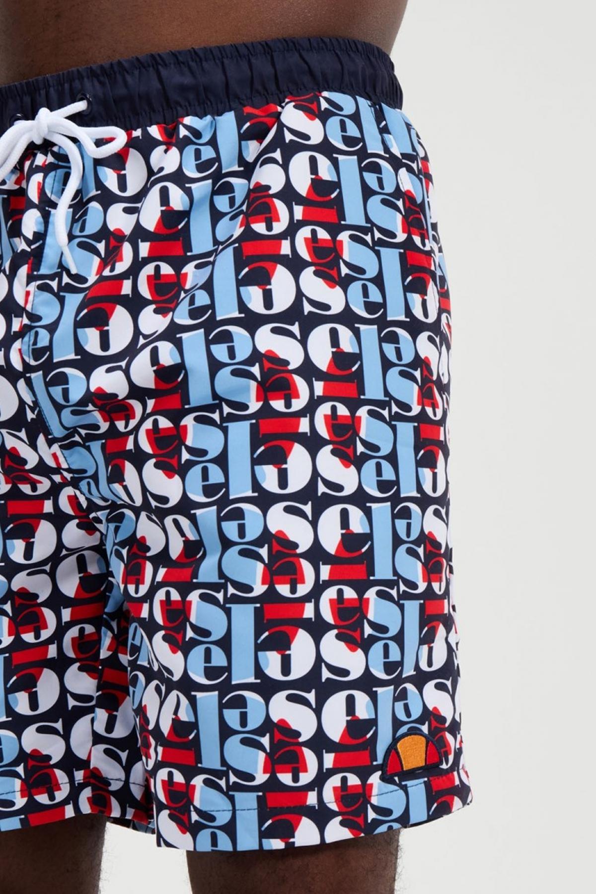 ELLESSE LOCK AOP SHORT SWIM SHORT en color AZUL  (4)