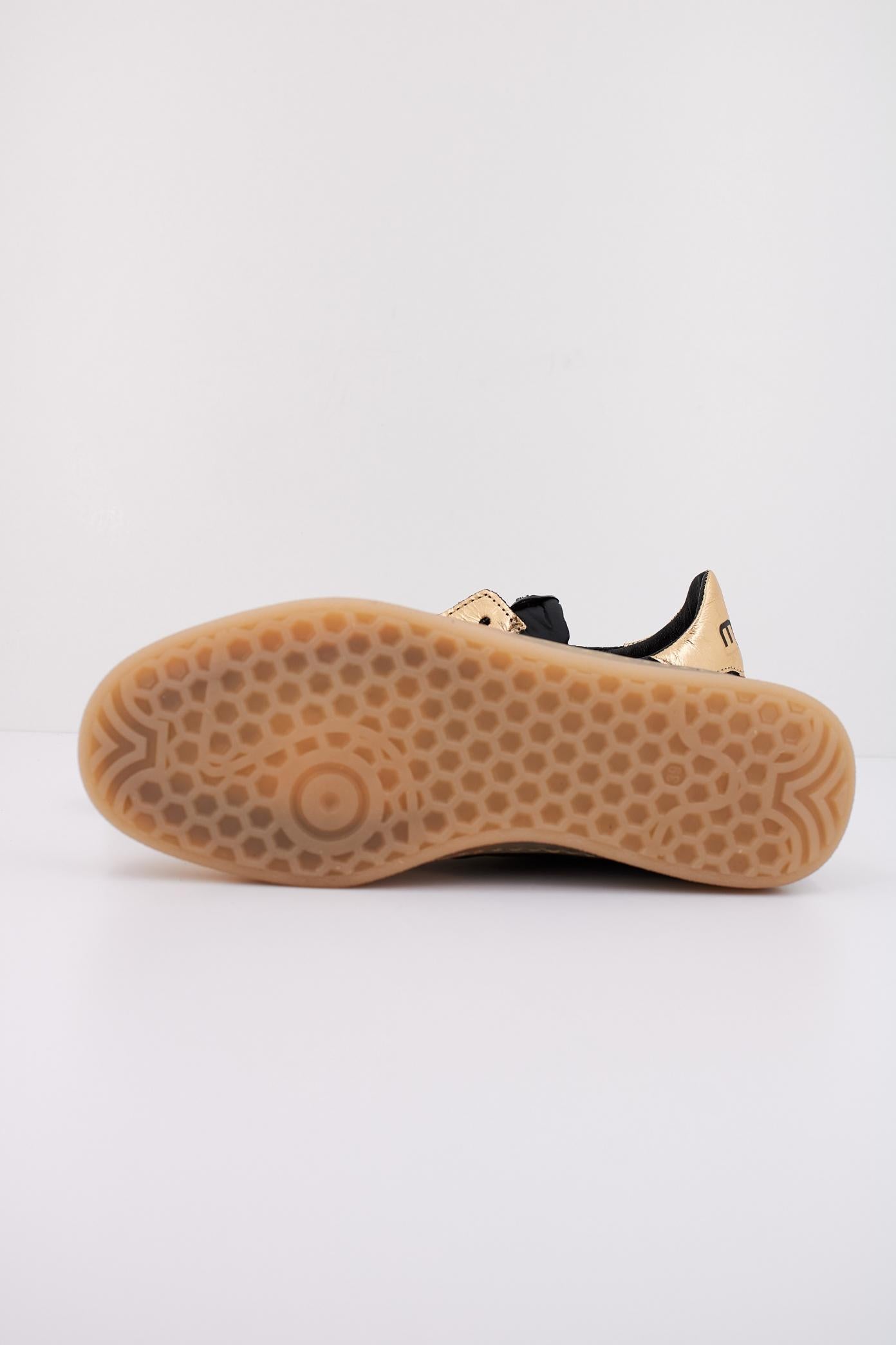 MJUS T en color ORO  (5)