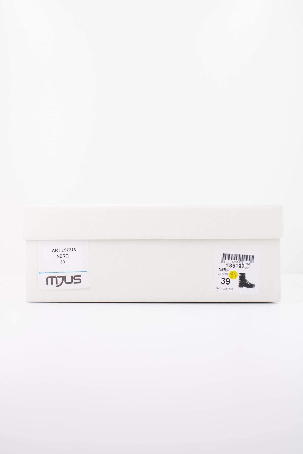 MJUS DEREK en color NEGRO  (6)