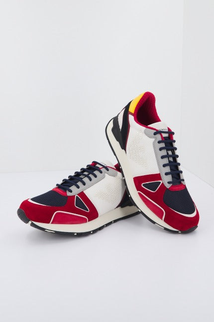 EMPORIO ARMANI XX XM en color ROJO  (1)