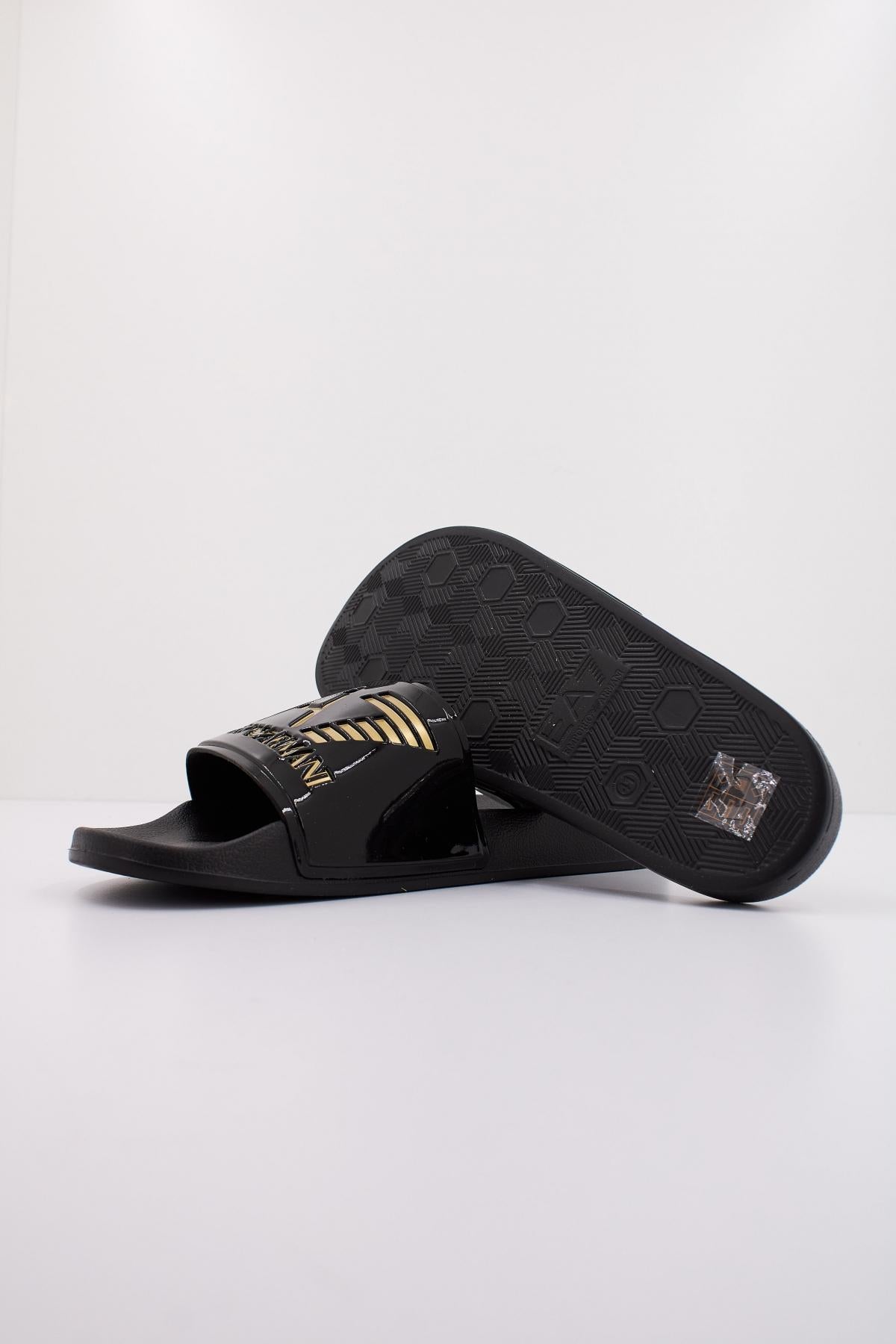 EMPORIO ARMANI SCARPE BEACHWEAR en color NEGRO  (5)
