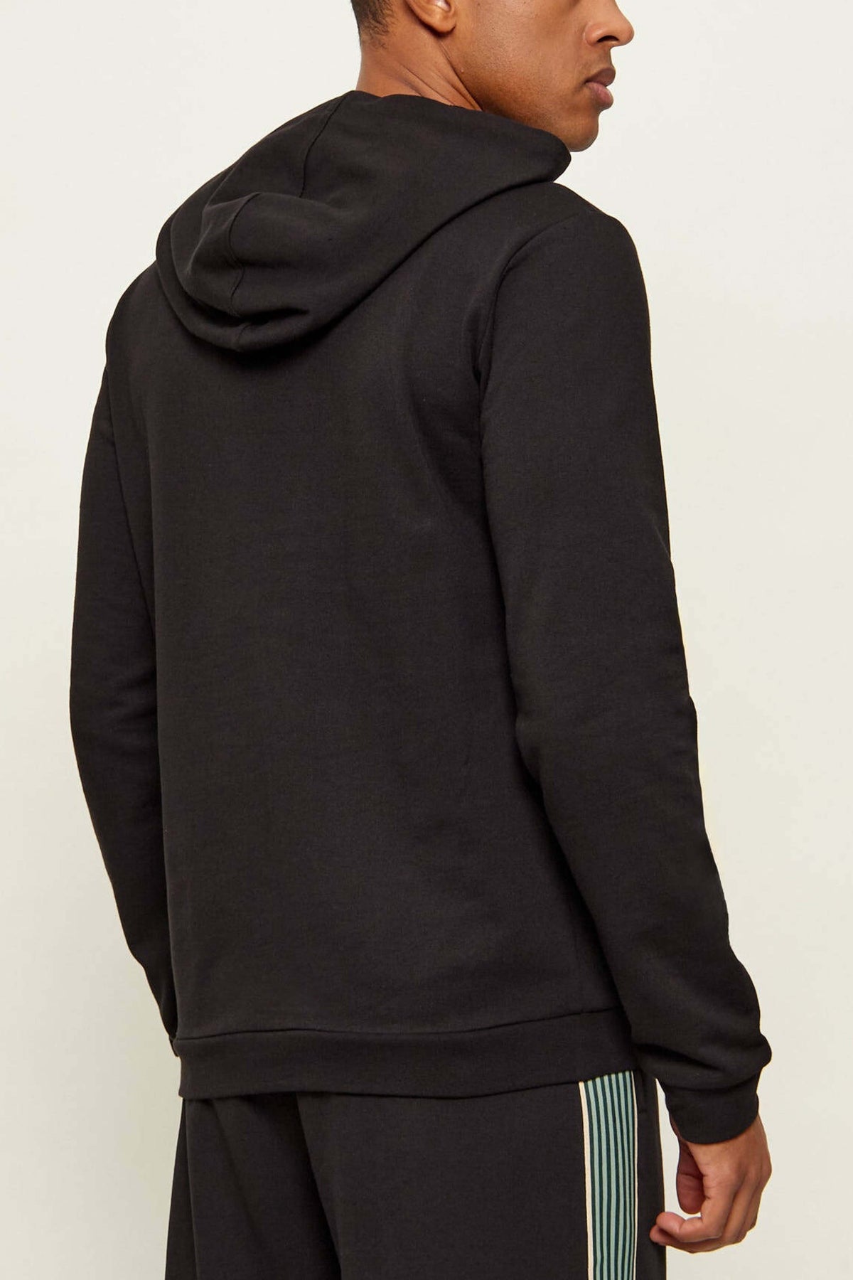 EMPORIO ARMANI M AF en color NEGRO  (2)