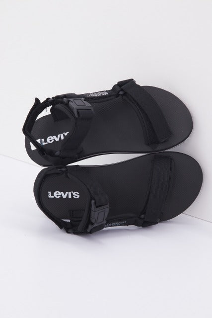 LEVI'S VCADT en color NEGRO  (3)
