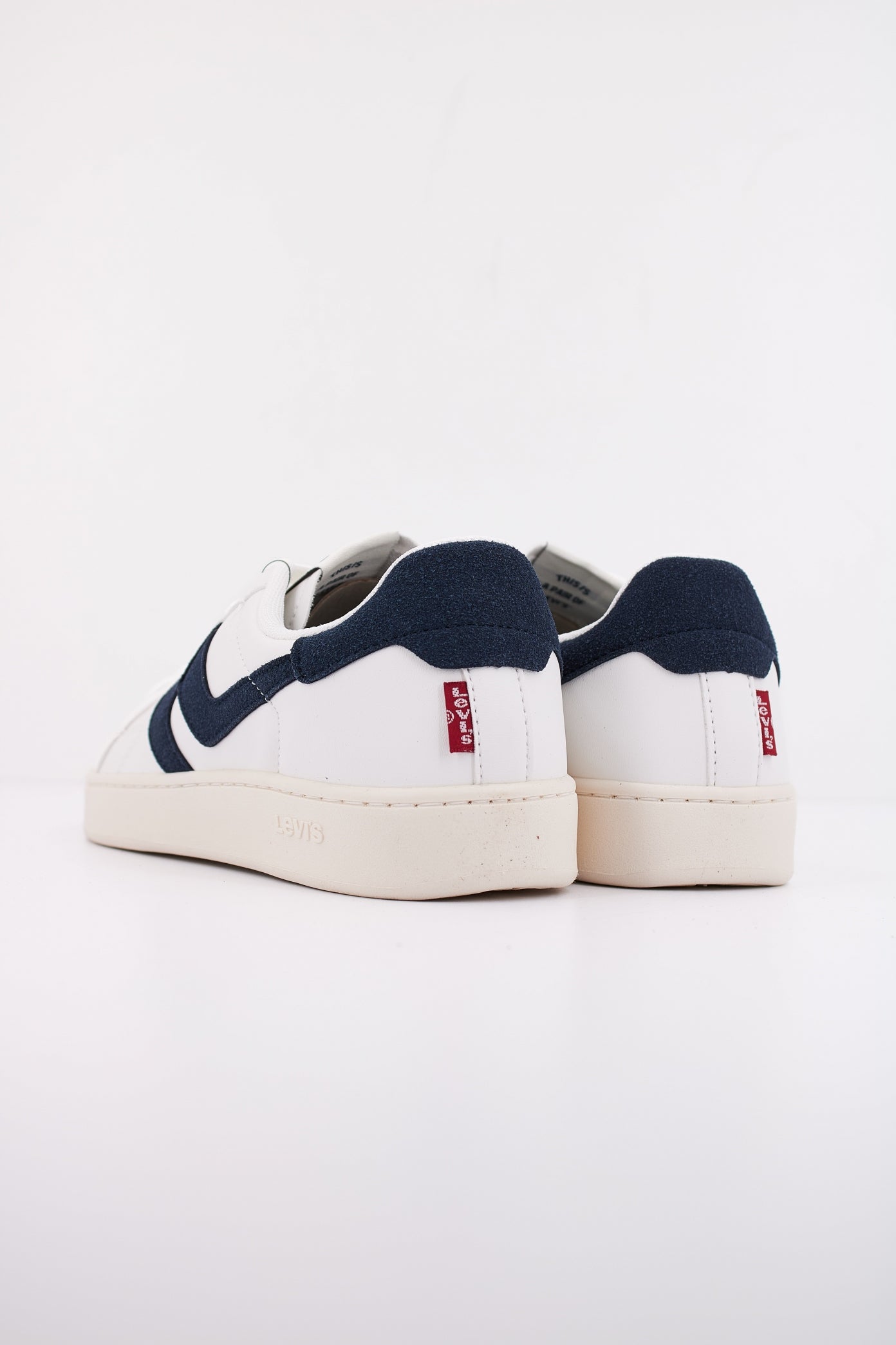 LEVI'S  SWIFT JR en color BLANCO  (4)