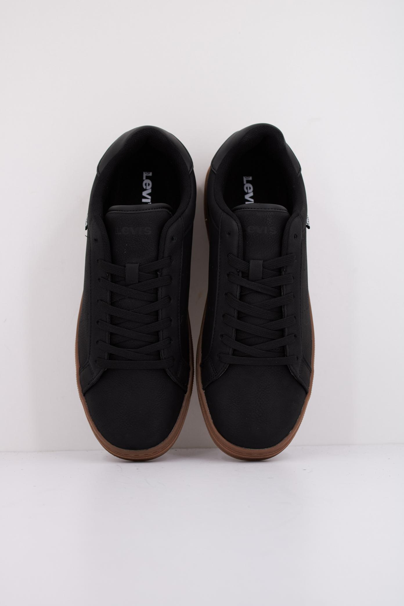 LEVI'S PIPER en color NEGRO  (3)