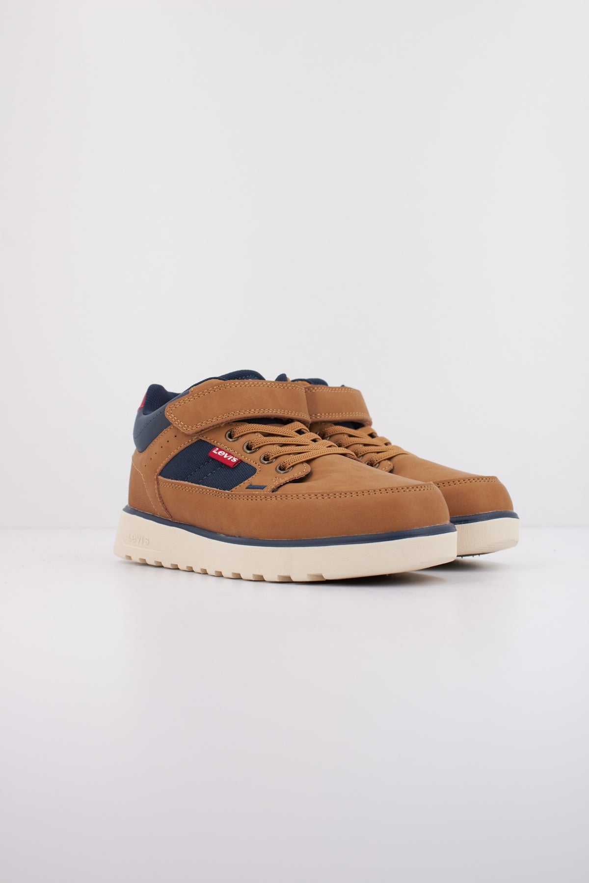 LEVI'S MONTANA en color MARRON CLARO  (2)
