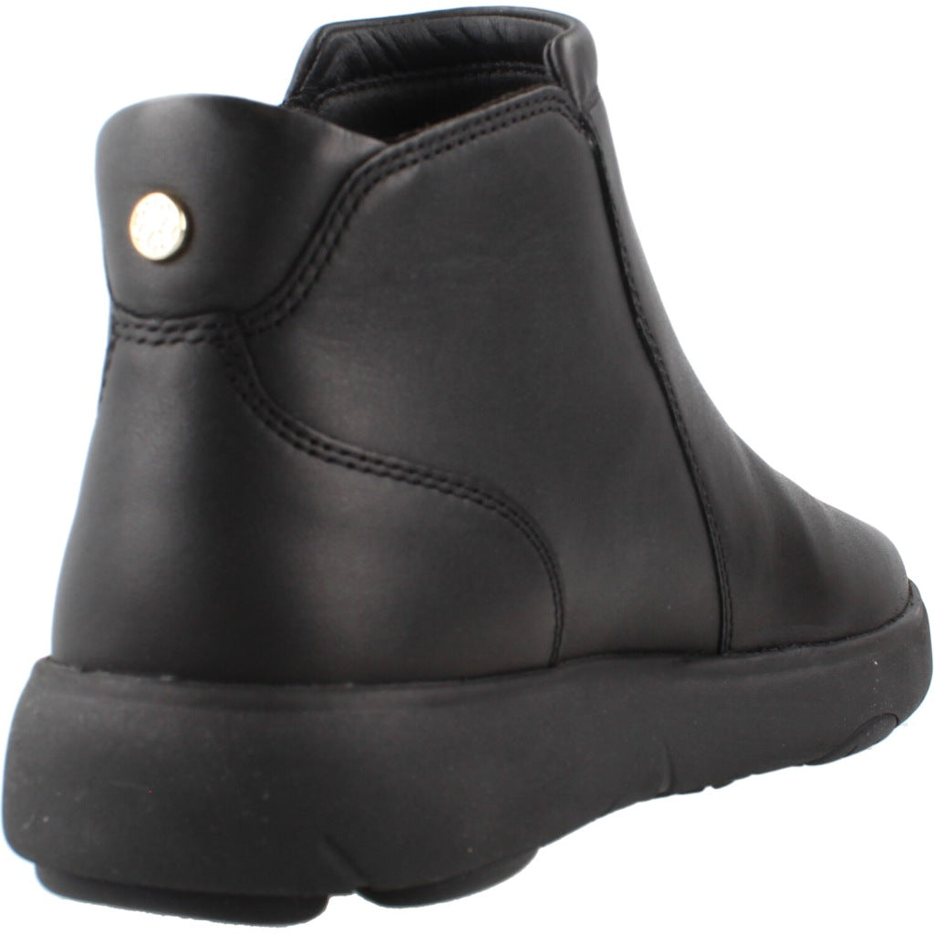 GEOX D NEBULA . C en color NEGRO  (3)