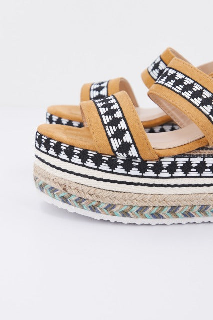 ZIAN SPORT Q  en color MARRON  (4)