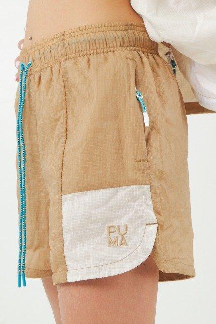 PUMA INFUSE WOVEN SHORT en color MARRON CLARO  (2)