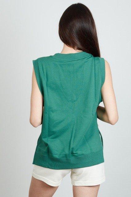PUMA CLASSICS V-NECK VEST en color VERDE  (4)