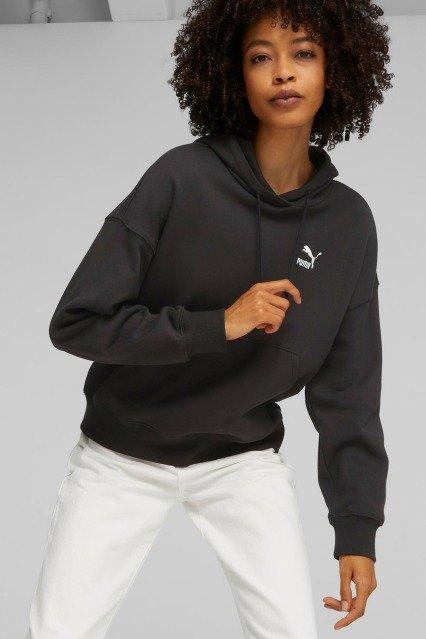 PUMA CLASSICS OVERSIZED HOOD  en color NEGRO  (1)