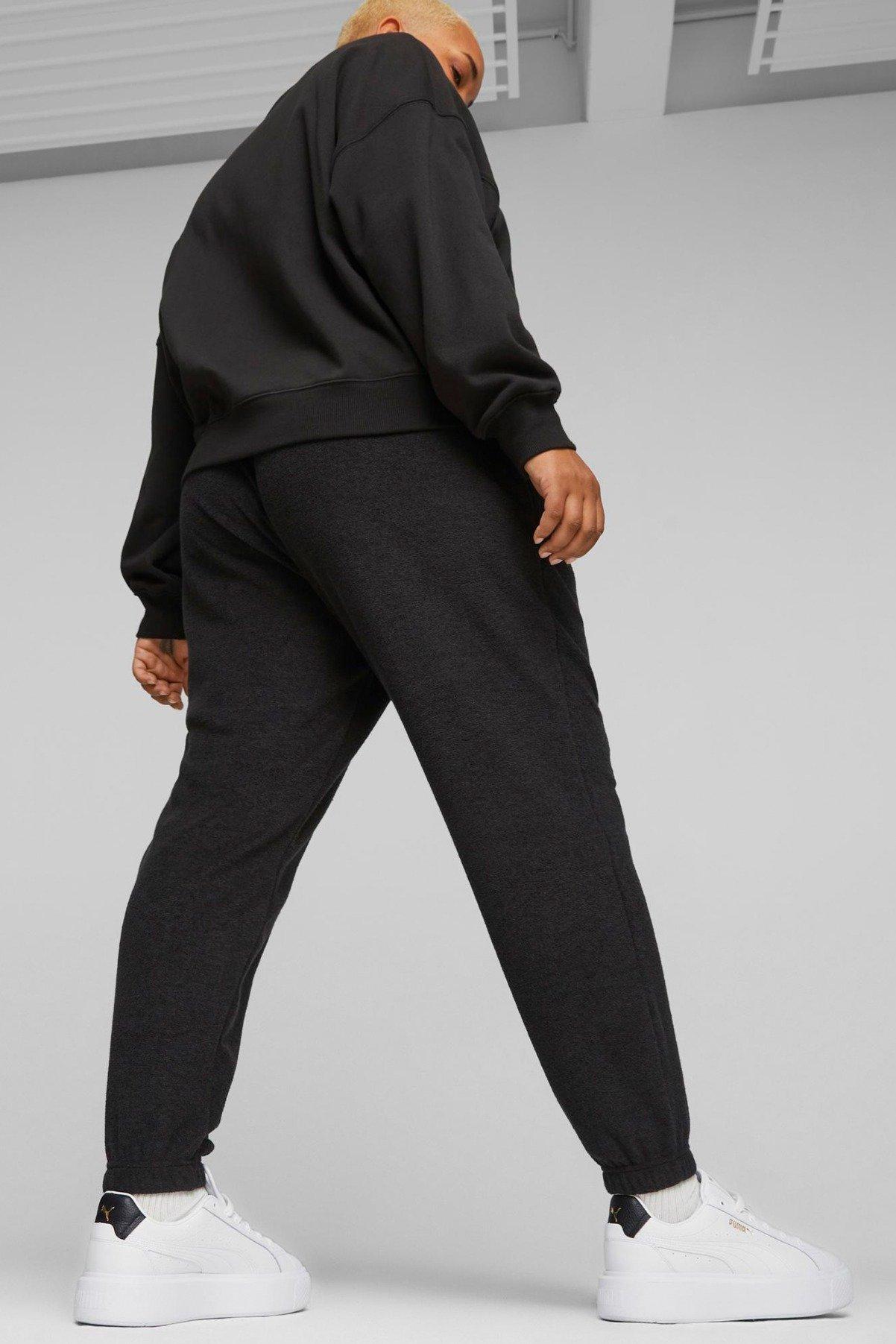 PUMA RELAXED SWE en color NEGRO  (3)