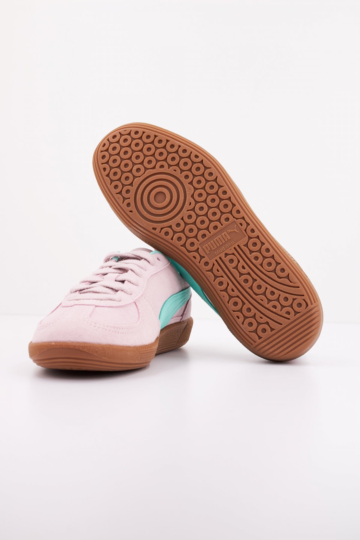 PUMA PALERMO en color ROSA  (5)