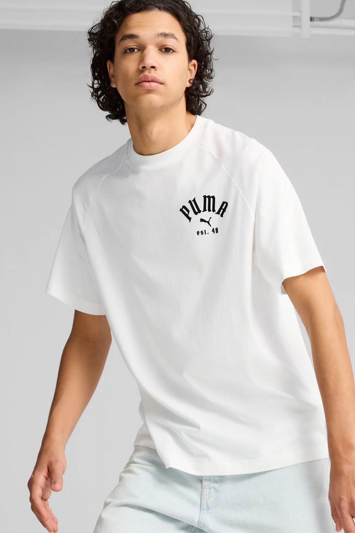 PUMA CLASSICS RELAXED GRAPHIC T en color BLANCO  (1)