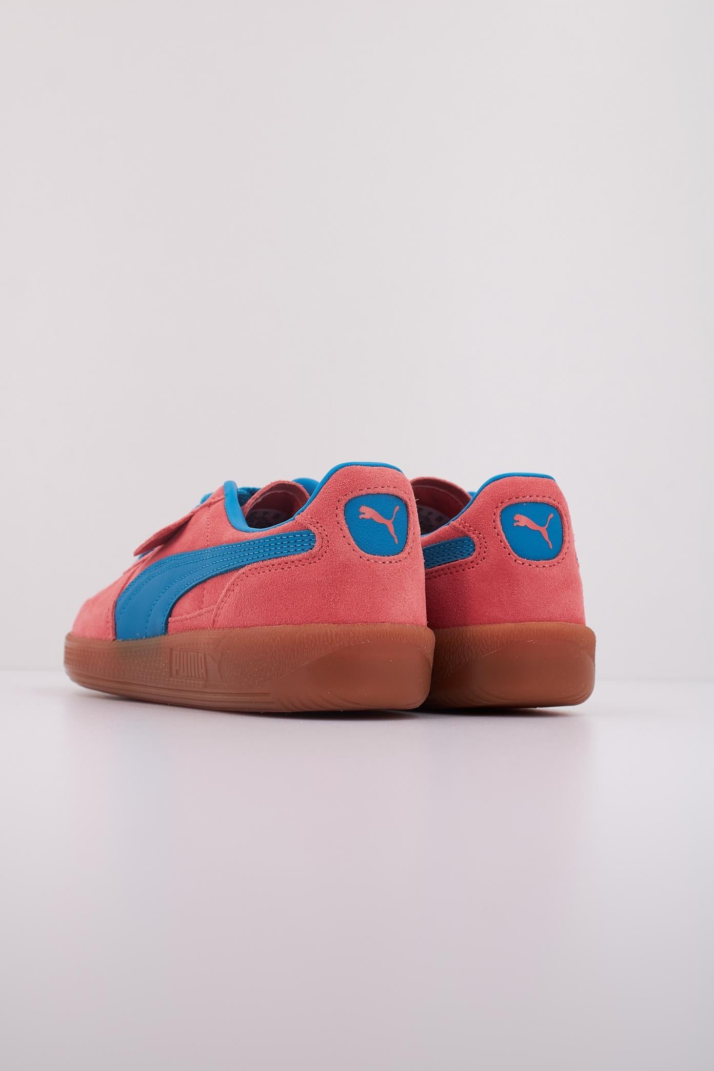 PUMA PALERMO en color ROSA  (4)