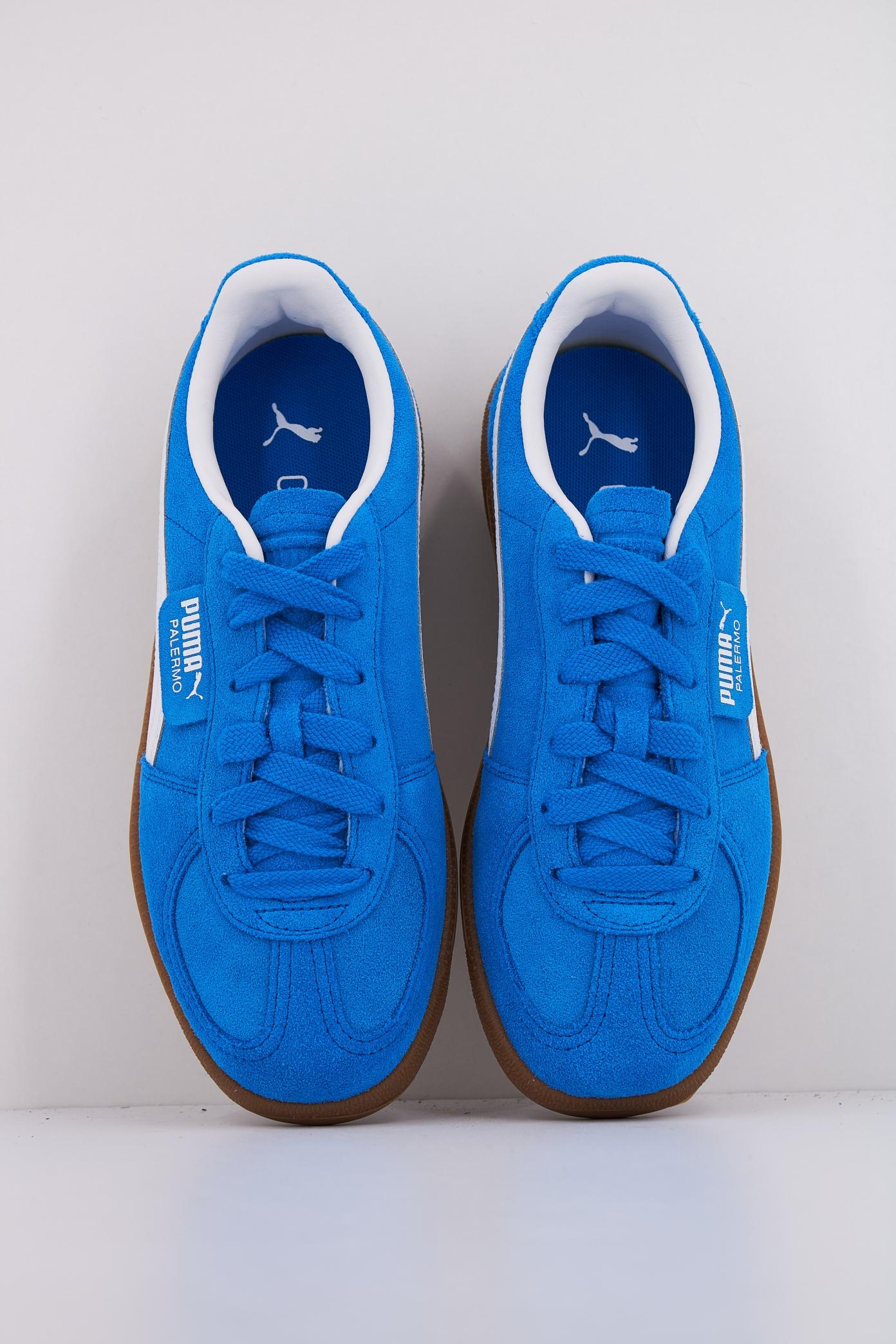 PUMA PALERMO JR en color AZUL  (3)