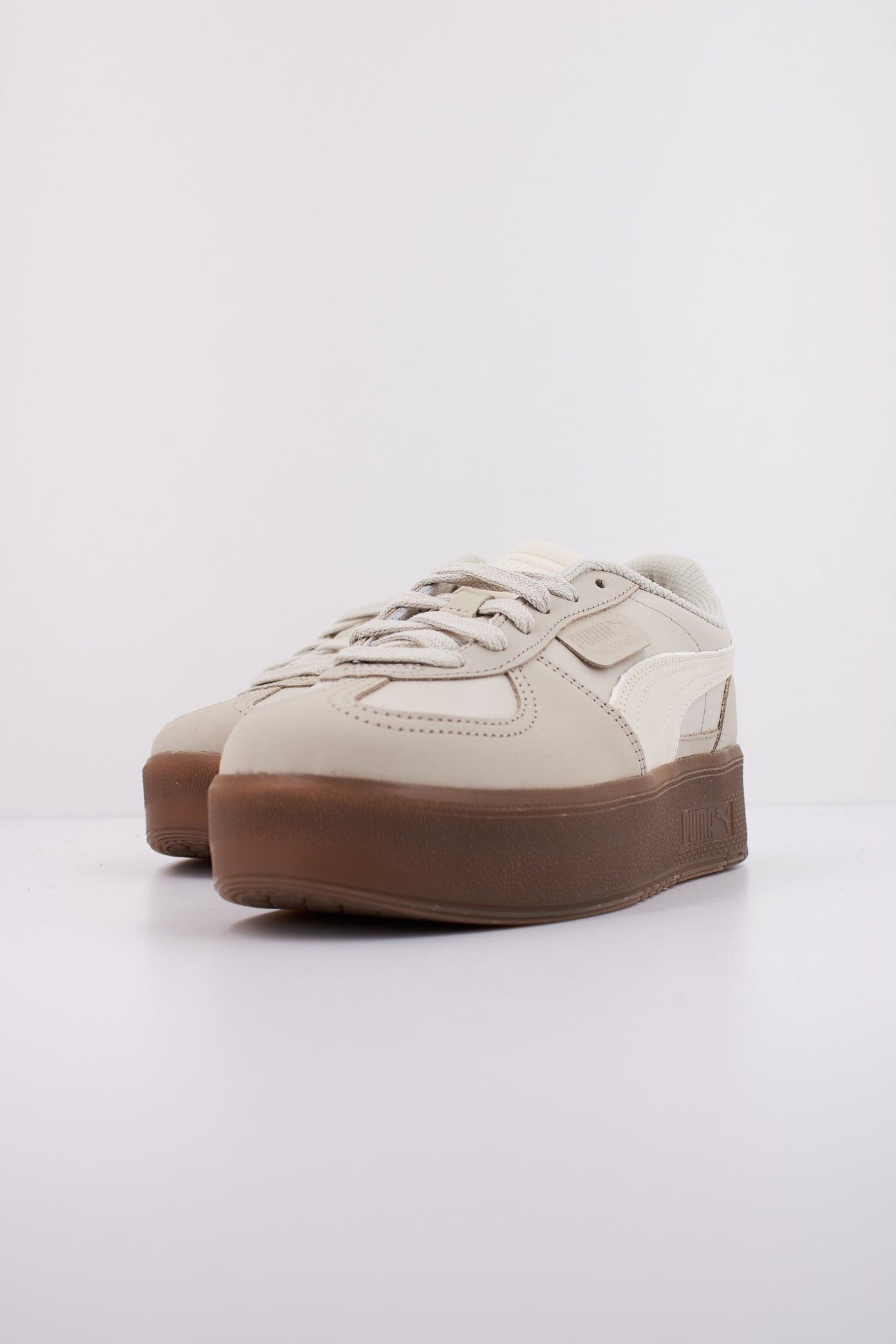 PUMA PALERMO ELEVATA PRM WNS en color BEIS  (2)