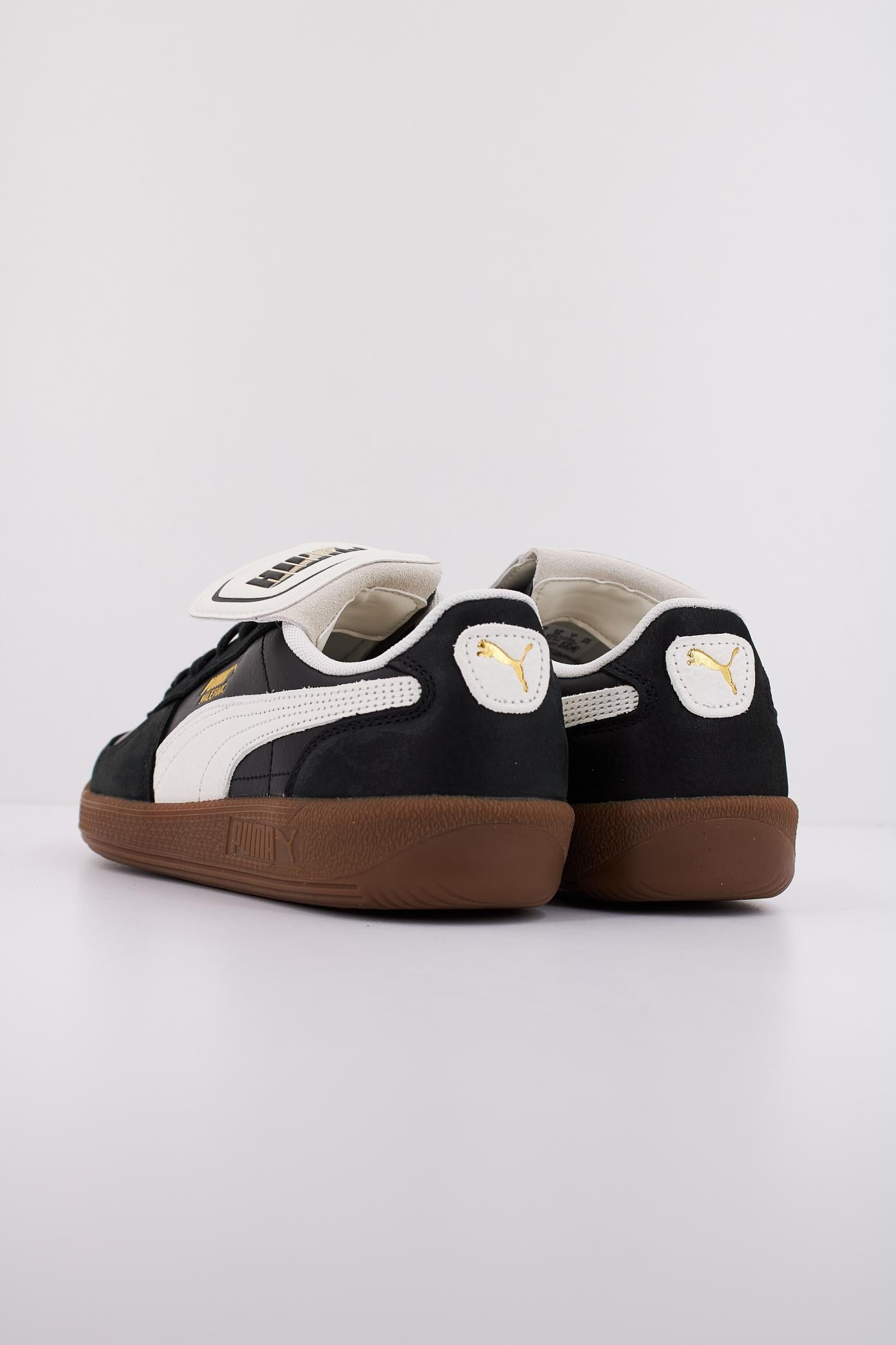 PUMA PALERMO PREMIUM en color NEGRO  (4)