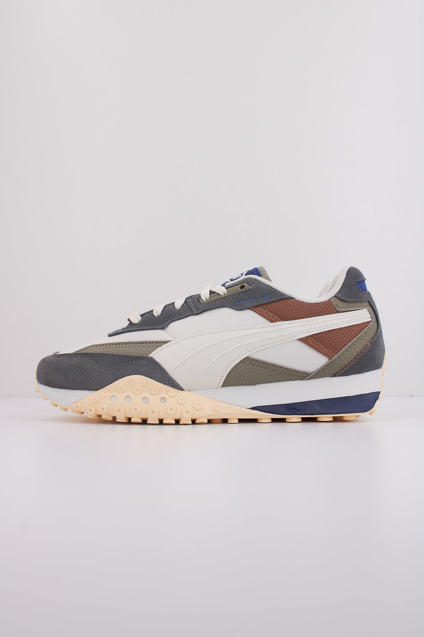 PUMA BLKTOP RIDER DUSTY en color GRIS  (1)