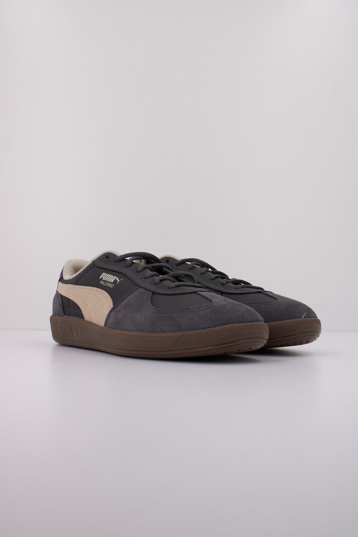 PUMA PALERMO POP en color GRIS  (2)