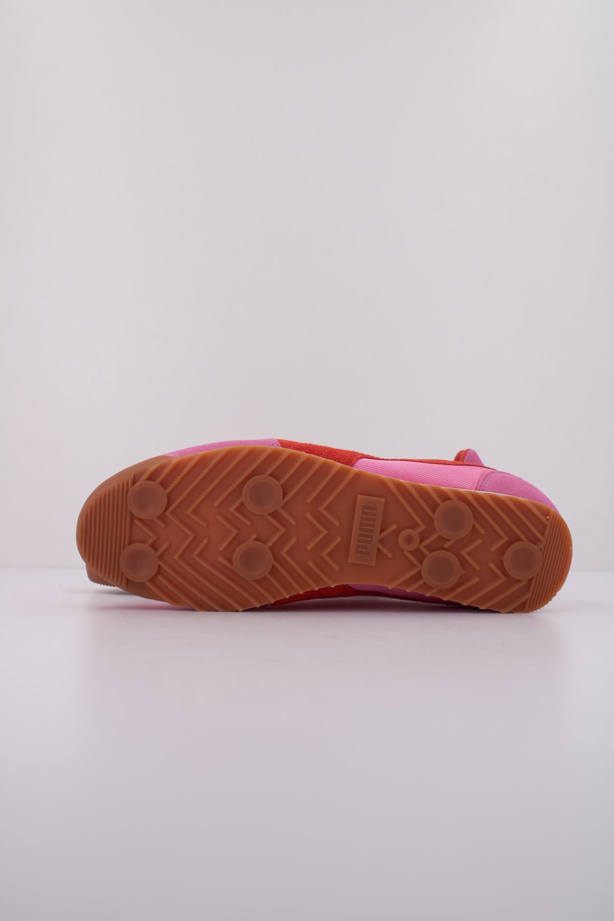 PUMA ARIZONA ENRGY WNS en color ROSA  (5)