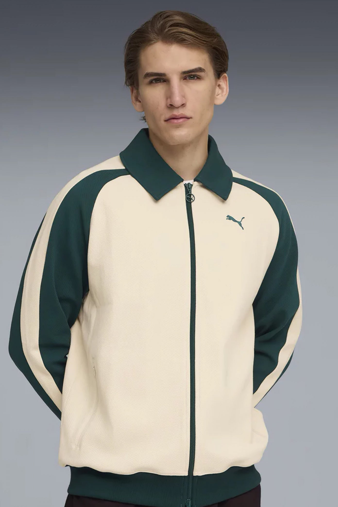 PUMA RELAXED TRACK JACKET en color BLANCO  (1)