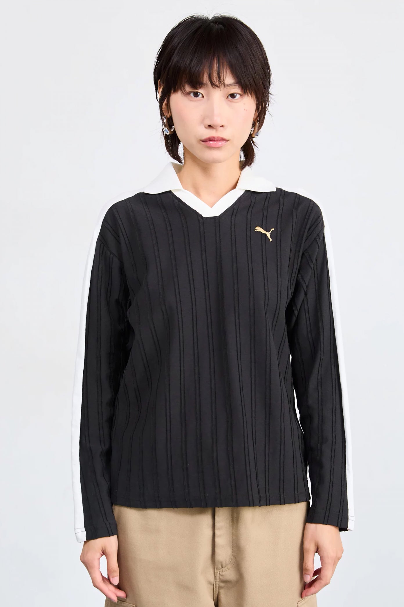 PUMA RELAXED LONG SLEEVE POL en color NEGRO  (1)