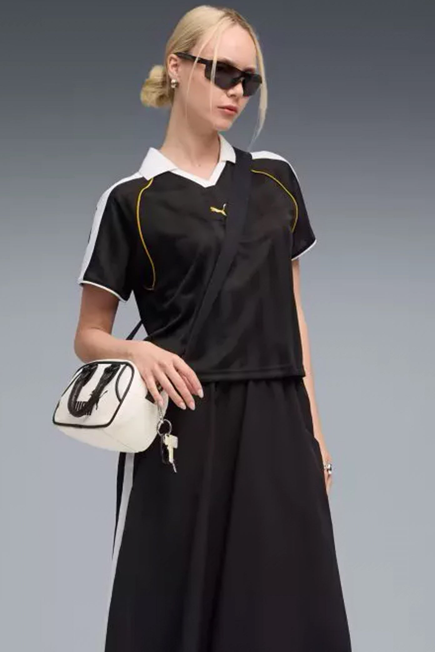 PUMA RELAXED FOOTBALL JERSEY en color NEGRO  (1)