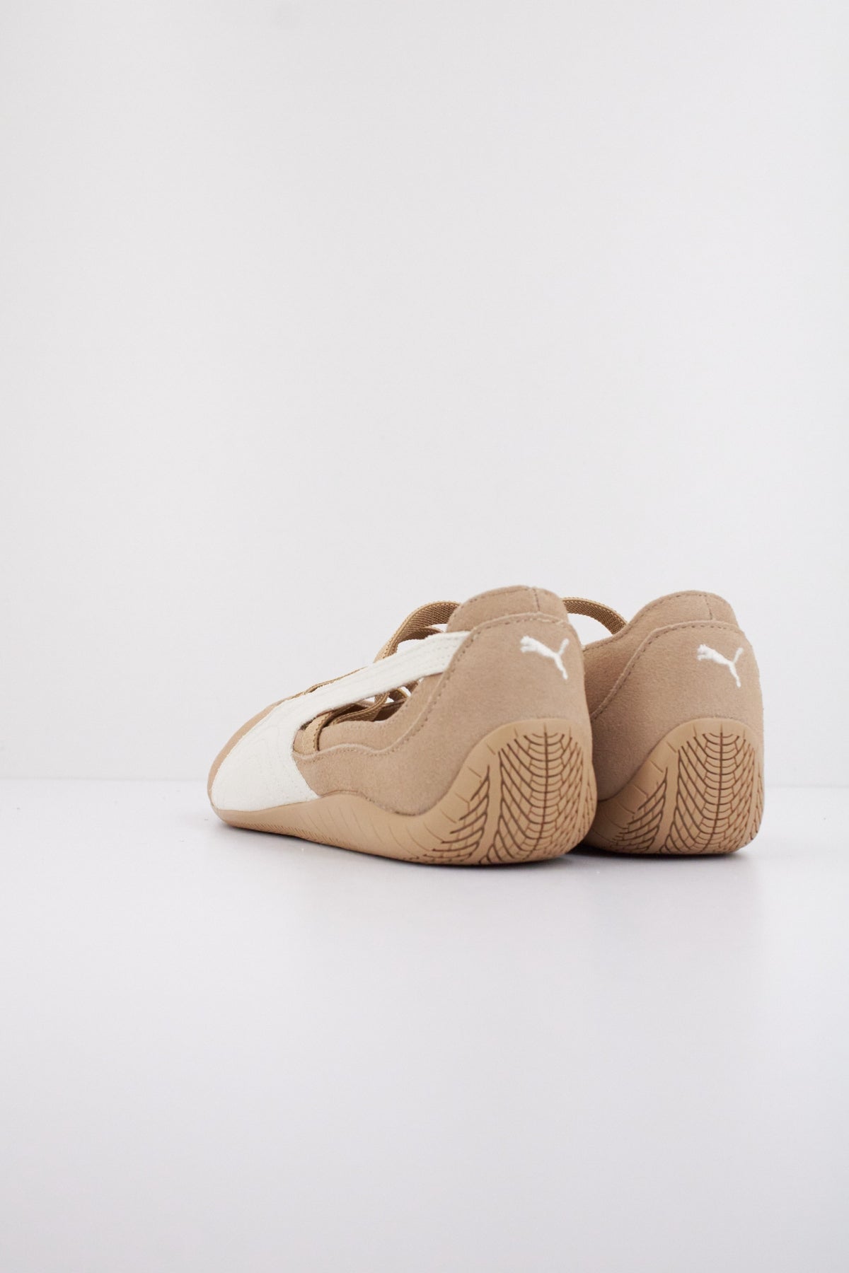 PUMA SPEEDCAT SD CAFE en color MARRON CLARO  (4)